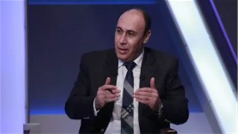 «مخدرات وسلاح وكل شيء حرام».. إخواني منشق يفضح تجارة الجماعة الإرهابية (فيديو)
