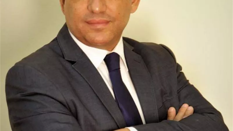 وزيرة الثقافة تجدد الثقة بالدكتور خالد عبد الجليل مستشارآ للسينما ورئيس الرقابة الفنية 