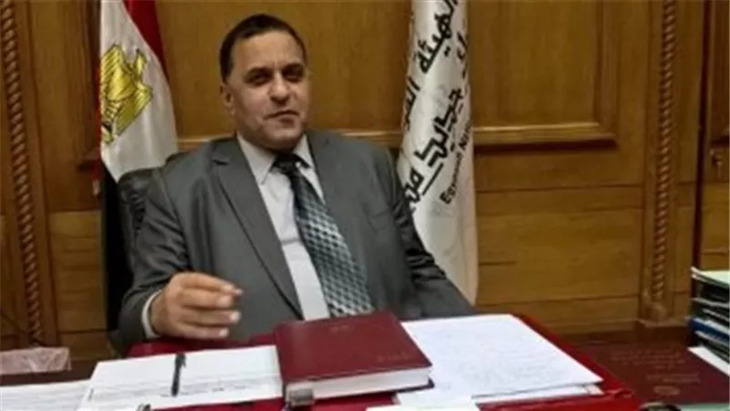 رئيس هيئة السكة الحديد يرد على شائعات الإخوان: مفيش حريق فى قطار بالمنيا ..والحركة تسير بشكل جيد   