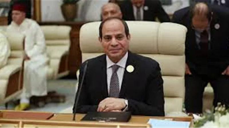 محمد الباز: السيسي كان له صوت في المطالبة بحلول أزمات المنطفة في ليبيا وسوريا واليمن