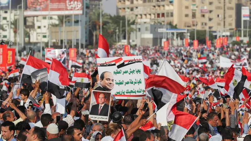 أحمد موسى: الشعب المصري أفشل مخطط الإخوان وأركع قنوات الإرهاب (فيديو)