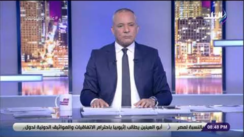 أحمد موسى يناشد وزيرة الصحة بزيارة مستشفيات الصعيد.. «مش هنجامل على حساب البلد» (فيديو)