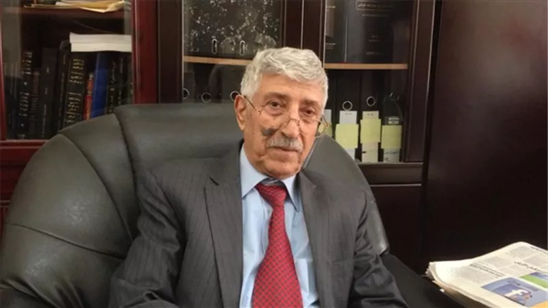 عبد العزيز المقالح: مصر هى قلب العروبة وأحمد شوقى أهم شاعر بعد المتنبى