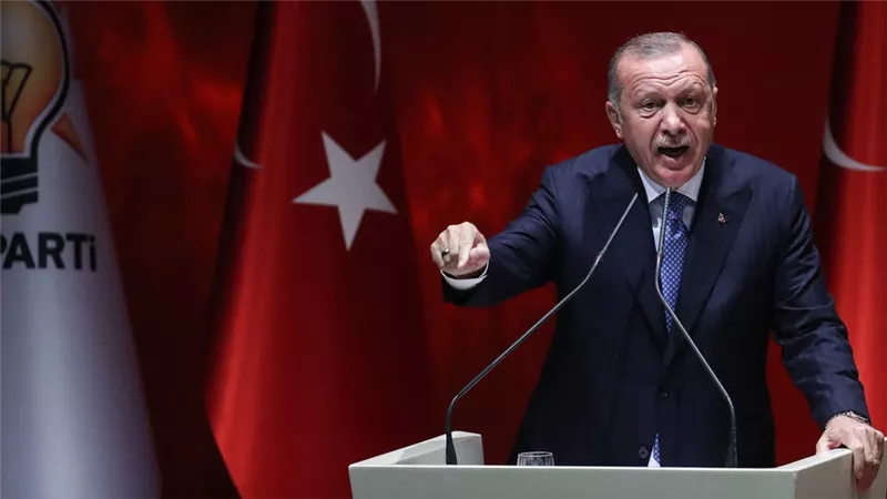 عمرو عبد الحميد: حزب أردوغان الحاكم في تركيا يواجه شبح الانهيار (فيديو)