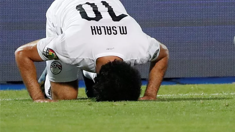 ميدو: أدعم حصول محمد صلاح على شارة المنتخب في تلك الحالة (فيديو)