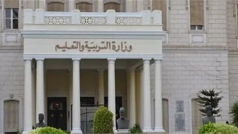 بعد فصل 1070 معلم.. الإعلامي محمد الباز يطالب بتطهير كافة الوزراء من المنتمين للإخوان