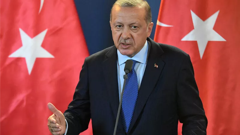 الباز: أردوغان قرصان لص.. ويحذز: نحن على وشك مذبحة حقيقة منه ضد الأكراد	