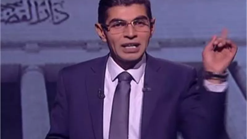 ايمن عطا الله : عدم تحديد سن الحضانة أفضل للطفل (فيديو)