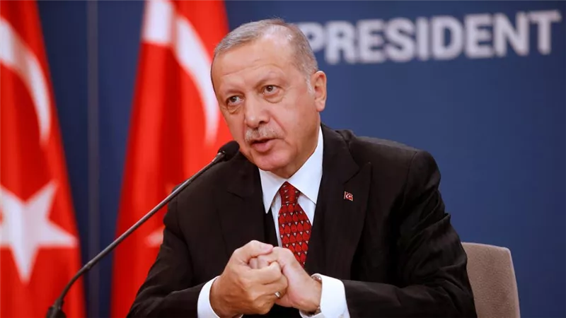 باحث يكشف يكشف أطماع أردوغان في سوريا (فيديو)
