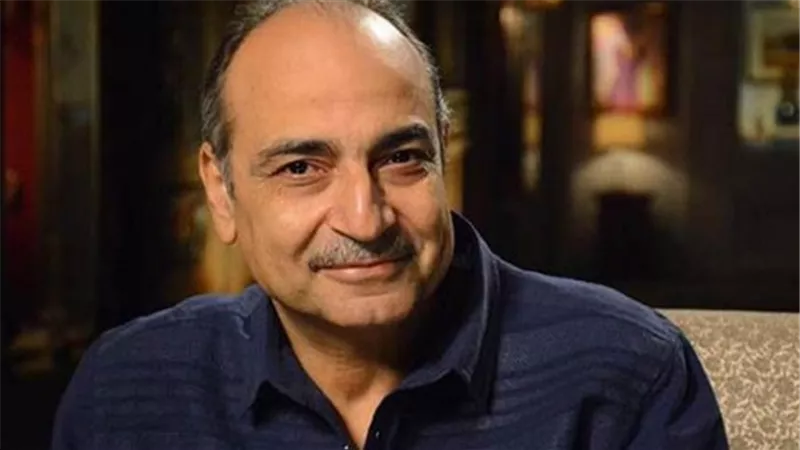 أحمد كمال: المسرح عامل أساسي في تشكيل وتكوين الموهبة الفنية للممثل (فيديو)