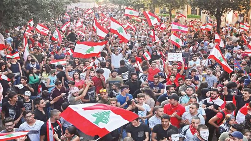 محمد عيطاني عن تظاهرات الشعب اللبناني : الجوع يوحد الشعوب (فيديو)