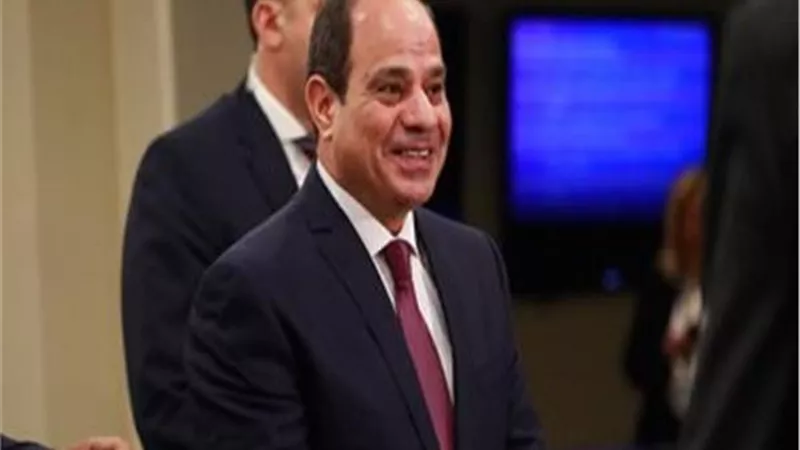 أحمد موسى: الرئيس أنقذ سكان العشوائيات من مآسي بسبب المناخ (فيديو)