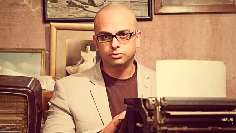 أحمد مراد في حلقة خاصة عن الهالوين: الدراسات أثبتت أن أفلام الرعب تهدئ الجسم وتحرق السعرات الحرارية 
