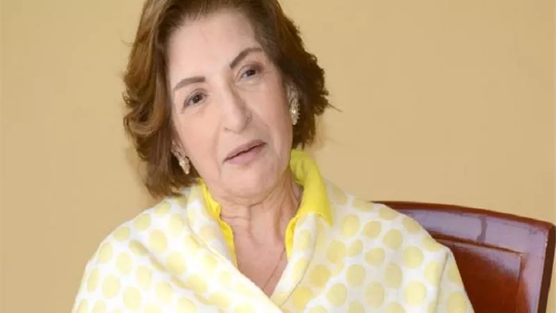 ليلى عز العرب: «طلعت كومبارس صامت في فيلم معالي الوزير بأجر 100 جنيه» (فيديو)