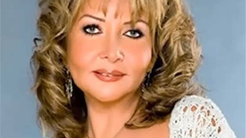 سلمى الشماع: «مذيعو المنوعات بالخارج يتدربون على الرقص والغناء.. وجيلنا لم يعرف الواسطة» (فيديو)