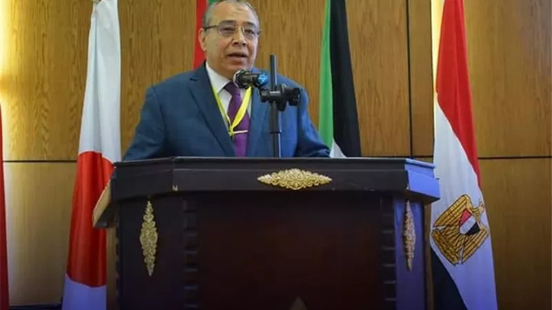 اقتصادى يشيد بـ بيزنكس مؤكدا : تسويق للمنتج المصرى ويزيد الصادرات والاستثمارات الاجنبية