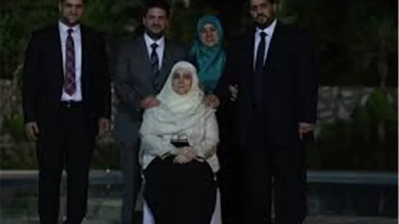 محمد الباز يشكف حقيقة تحصيل عائلة 