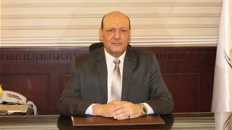 رئيس 