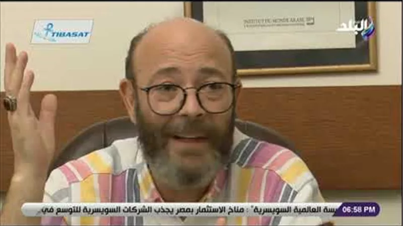 عادل أديب عن خبر وفاة هيثم أحمد زكي : «افتكرت عماد اخويا اللي مات.. ومقدرتش ادفنه» (فيديو)
