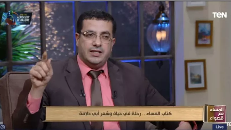 أستاذ أدب: أبو جعفر المنصور هدد أبو دلامة بالقتل بسبب رثاء 