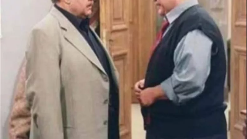 علاء زينهم: يحيى الفخرانى صاحب فضل عليه وطلبنى بالاسم فى 