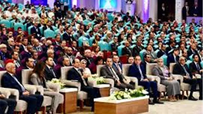 مصطفى بكرى: الرئيس السيسي يستمع للجميع بدون تحديد سقف للكلام (فيديو) 
