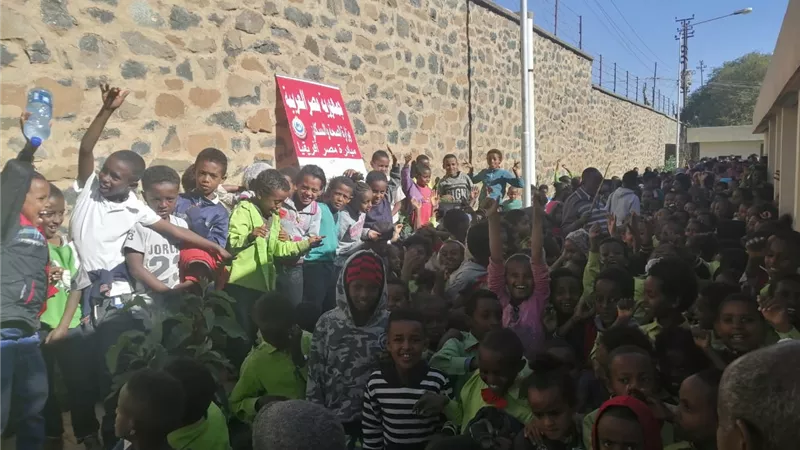 تحت شعار 