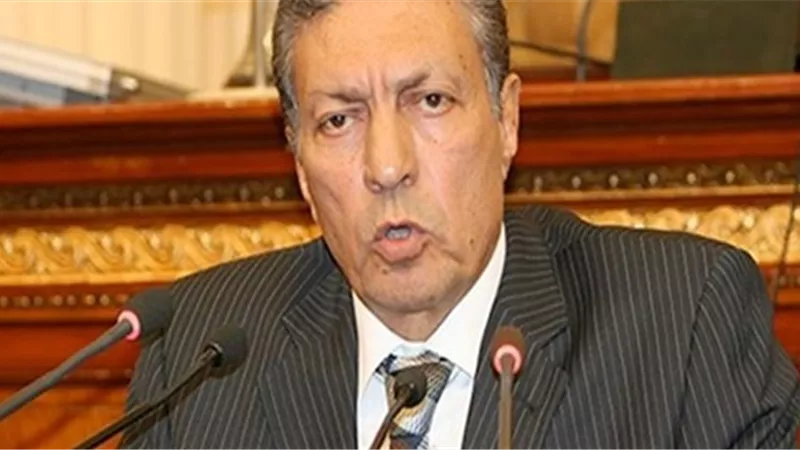 النائب سعد الجمال يجتمع مع محافظ الجيزة لمناقشة حلول مشاكل مركز الصف