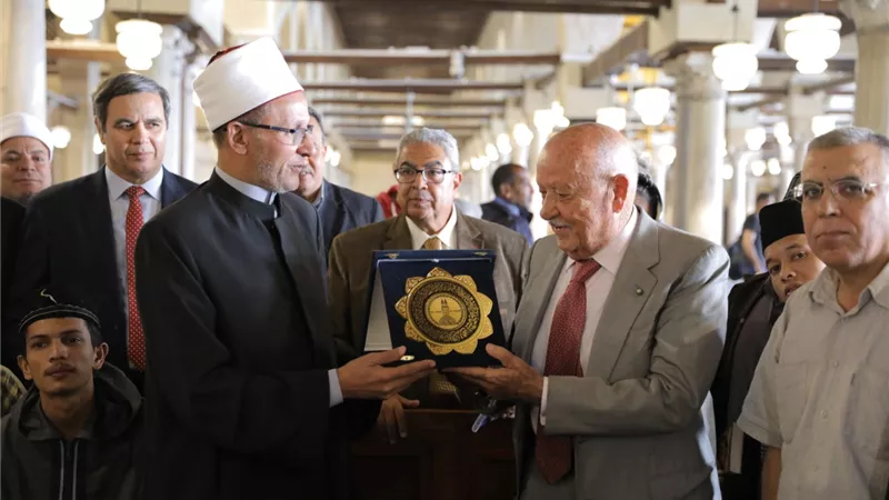 رئيس مؤسسة بنيديتي يشيد بجهود الأزهر ويؤكد: يحمل رسالة إنسانية تتسع الجميع