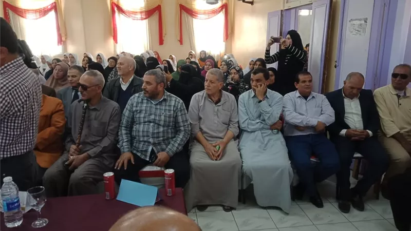 الأزهر يواصل برنامج التوعية الأسرية والمجتمعية في الدقهلية (صور)