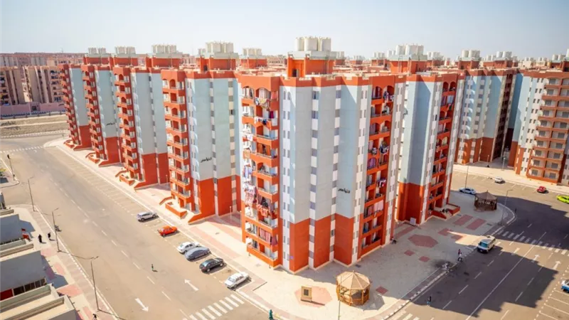 مدير صندوق تطوير العشوائيات يكشف خطة إخلاء جميع مناطق الدويقة غير الآمنة (فيديو) 