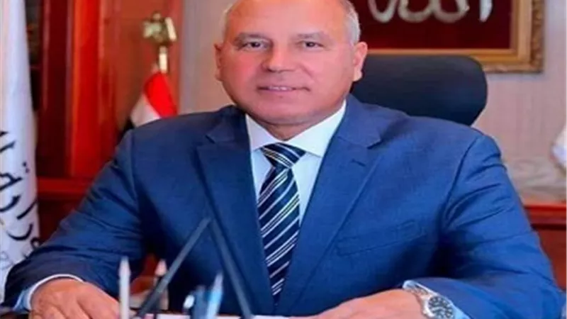 كامل الوزير: السكك الحديدية حققت 440 مليون جنيه من غرامات التذاكر واستغلال الأصول في 6 أشهر (فيديو)