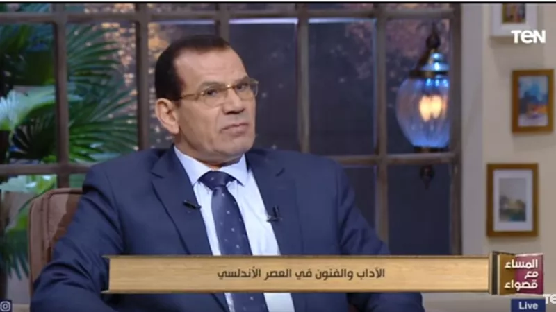 أستاذ أدب: الإسلام خرج من الأندلس دون أن يترك خلفه أثر بسبب محاكم التفتيش (فيديو)