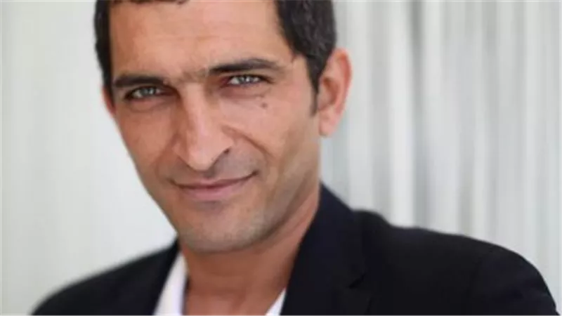 أحمد موسى: «عمرو واكد ممثل فاشل.. تعاون مع ملكة جمال إسرائيل بفيلم سينمائي» (فيديو)