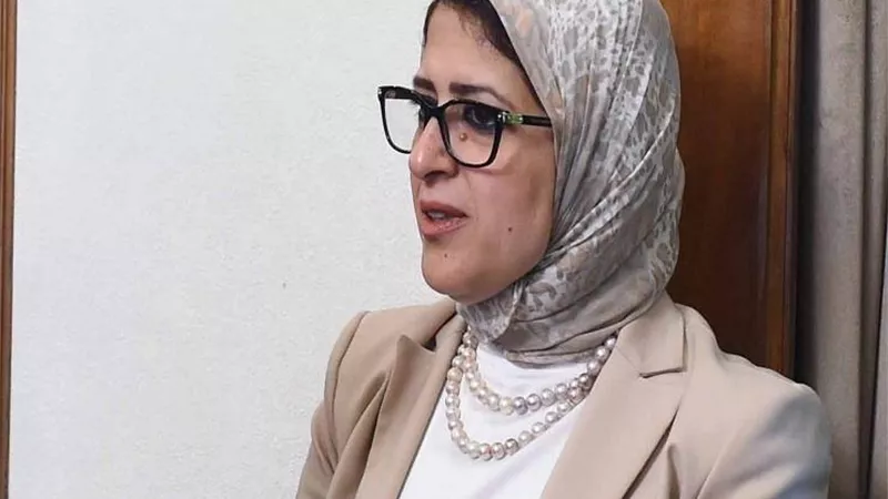 حمدي رزق يشيد بوزيرة الصحة بعد حل أزمة التكليف (فيديو) 