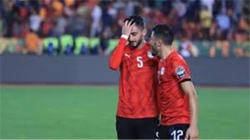 محمد عبد السلام: «تحملنا المسؤولية لإسعاد الجمهور.. وشوقي غرب قالي ولا يهمك بعد خطأ غانا» (فيديو)