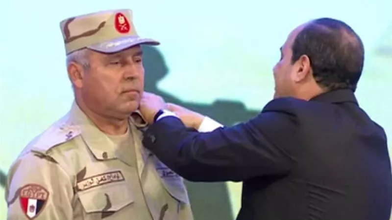 كامل الوزير يكشف عن وعده للرئيس السيسي (فيديو)