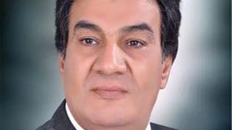 أمين 