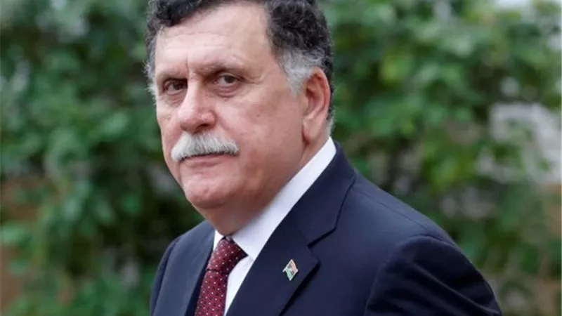 خبير قانون دولي: حكومة فايز السراج منتهية الصلاحية والشرعية..وما تفعله تركيا حماقة سياسية | فيديو