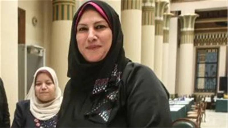 فاروق المقرحي لنائبة ضرب النار : ترخيص السلاح للدفاع عن النفس مش للأفراح والطهور | فيديو