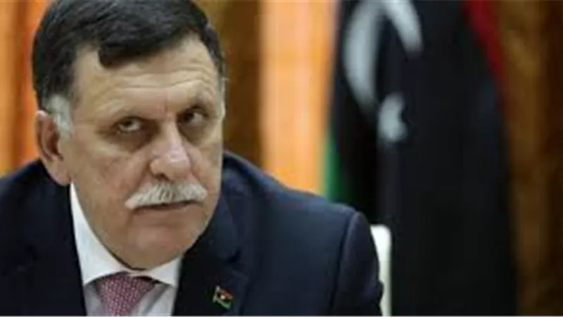 محمد الباز: بيان الخارجية هل هو عدم الاعتراف بحكومة فايز السراج رسميًا ؟
