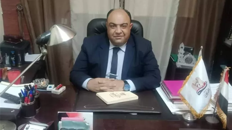 مساعد رئيس 