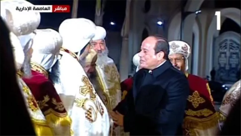 محمد الباز: الرئيس عبد الفتاح السيسى كان يؤدى صلاة من أجل الوطن داخل كاتدرائية ميلاد المسيح