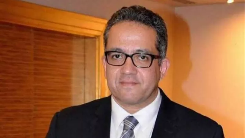 خالد العناني : تنسيق على أعلى مستوى بين كافة أجهزة الدولة لمواجهة فيروس كورونا | فيديو 
