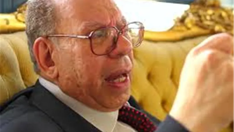 صلاح فضل: الأزهر قام بدور تاريخي فى حفظ علوم اللغة العربية والدين الإسلامي عبر العصور | فيديو 