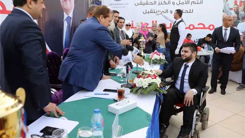 مؤسسة ابو العينين للنشاط الاجتماعي تكرم النماذج المضيئة في المجتمع | صور