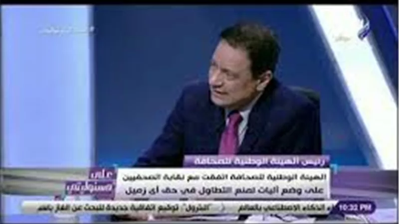 كرم جبر: ندرس حل أزمة مكافأة نهاية الخدمة للصحفيين.. ووضع الهيئات الإعلامية قانوني | فيديو