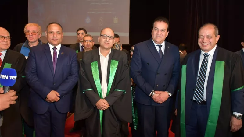 أستاذ بجامعة كفر الشيخ يطرح مبادرة للإرتقاء بمستوي الجامعات المصرية في التصنيفات الدولية