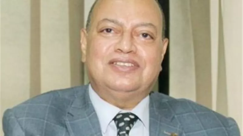 سكرتير عام جمعية سرطان الكبد المصرى : الحجر الصحى فى مصر على أعلى مستوى .. وحتى الأن لسنا ملزمين بإرتداء الكمامات