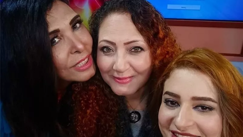 عنبر تحكي كواليس عملها مع الزعيم ومحمد صبحي في 